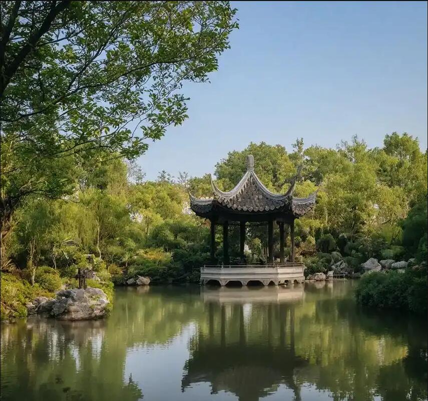 鞍山幼翠餐饮有限公司